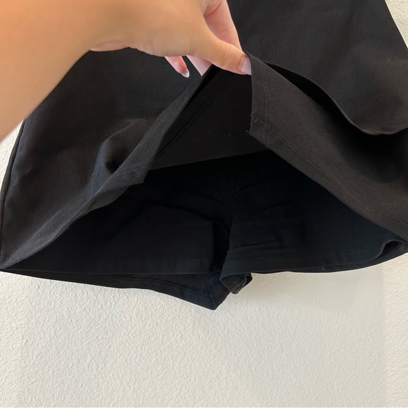 Blue Blush Black Envelope Skort - Picture 3 of 6